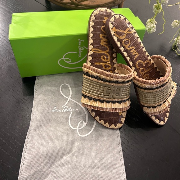 Sam Edelman Georgia Slide Sandals - Picture 6 of 9